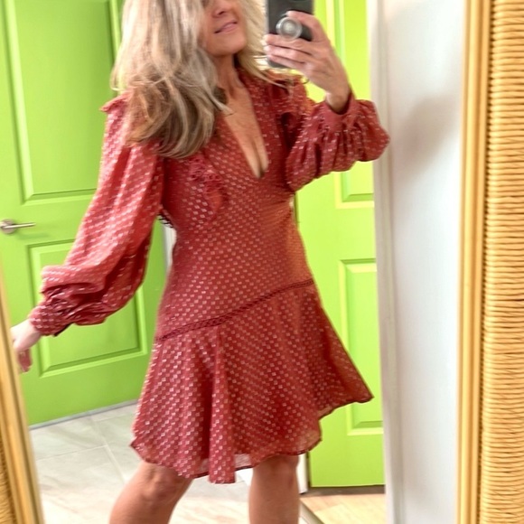 ASOS, Flirty, Fun & Fabulous Deep V-Neck Shift Dress,Gorgeous Sleeves,EUC,Size 6 - Picture 4 of 9